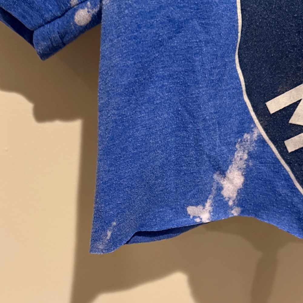Ford Mustang Blue Graphic Tee Cropped - Picture 3 of 5